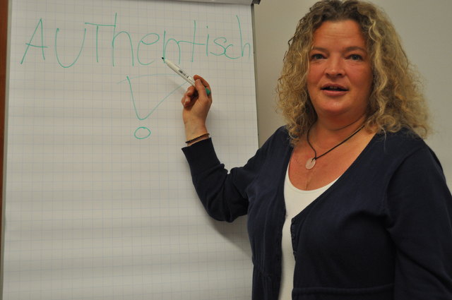Anja Glüsing schwört auf die Beibehaltung der Authentizität: Nur dann ist die Stimme sympathisch