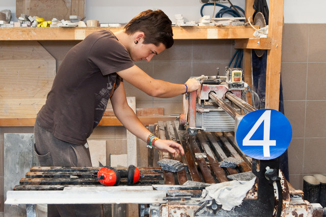 Firmenbesichtigungen in steirischen Betrieben einmal anders: Das Projekt „Erlebniswelt Wirtschaft – made in Styria“ ermöglicht einen authentischen Einblick in die Arbeitsweise steirischer Unternehmen. | Foto: Creative Industries Styria