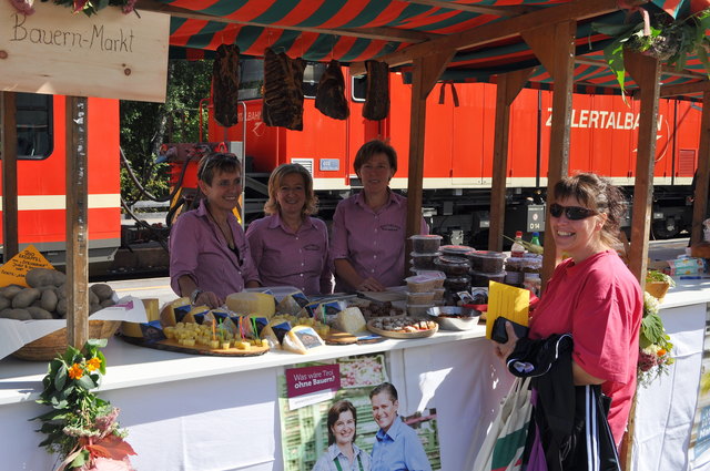 Die Kaltenbacher Bäuerinnen sorgten bestens für das leiblich Wohl