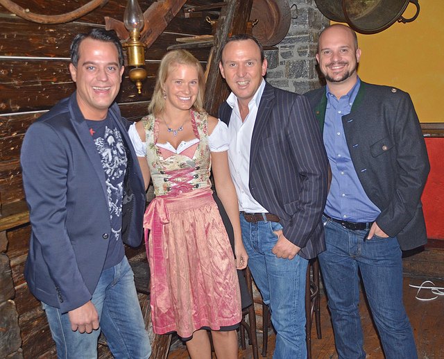 vL: Gregor Glanz, Nici Fellner, G'spusi-Betriebsleiter Georg Aufreiter, Lokalrunde-Boss Klaus Reisinger