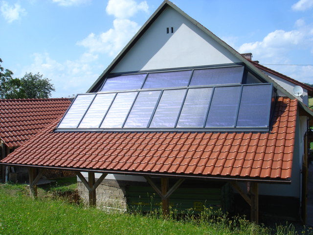 Sonnenkollektoren haben bei richtiger Wartung eine Lebensdauer von bis zu 30 Jahren. | Foto: SOLARier