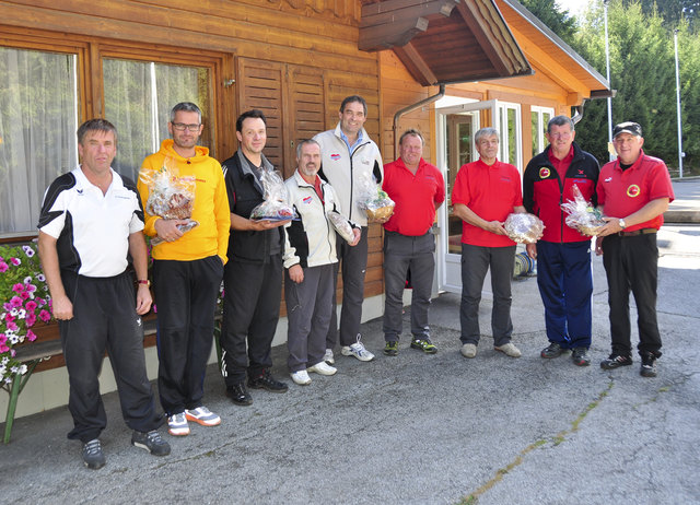 Bez.Obm. Gerhard Wieland, Johann Rainer, Manfred Gerold, oppler Ulli, Sampl Helmut, Crepaz Holger, Gruber Martin, Bolha Peter und Neumann Josef von li. re.