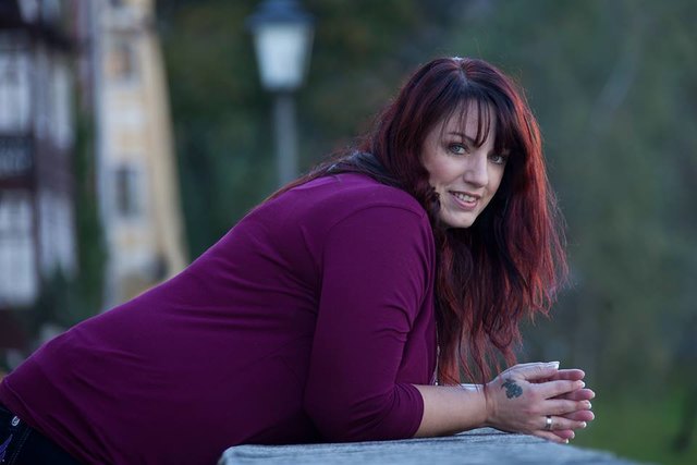 Andrea Kammerlander, alias Anna Loyelle, schreibt einfühlsam.