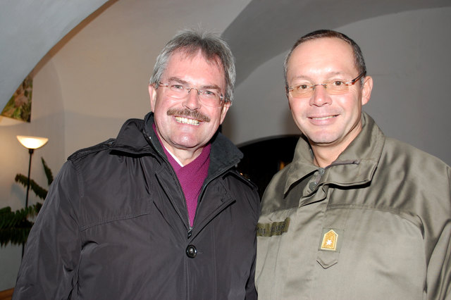 Landesrat Karl Wilfing und Brigardier Rudolf Striedinger