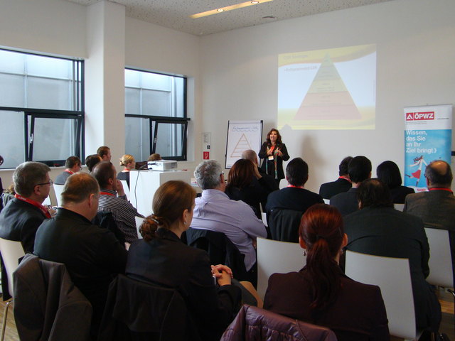 Referentin: Mag.a Claudia Schenner-Klivinyi (GF SINWIN)