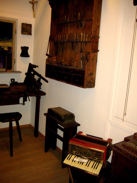 Instrumentenbauer