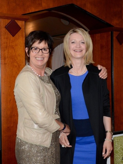 links Ingrid Mark, rechts Astrid Weisseneder | Foto: A. Friedel