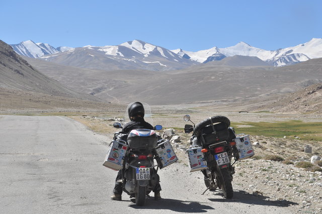 Thomas Bäumel reiste mit seiner Lebensgefährtin Andrea Höss mit Motorrad und Roller auf dem Landweg von Deutschland nach Sibirien und weiter bis Malaysia. | Foto: Thomas Bäumel