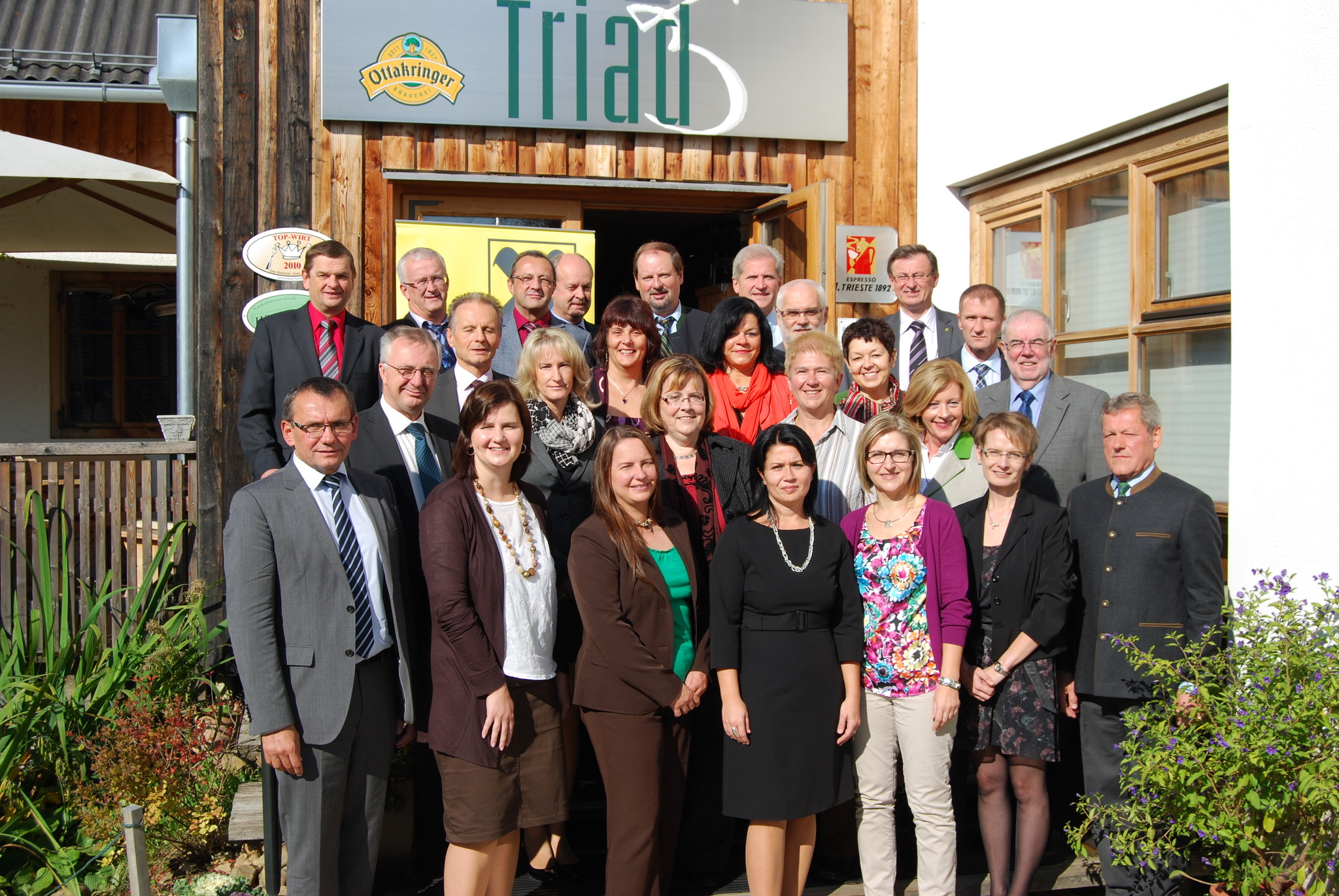 Mitarbeiterehrung bei Raiffeisenbank NÖSüd Alpin Neunkirchen