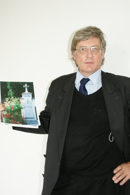 Stölzle-Erbe Reinhard Wilfort: "Ich hole die Gebeine meiner Ahnen nach Wien und lasse sie bei Beethoven bestatten."