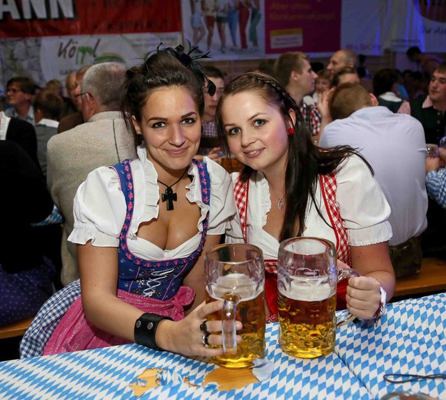 Krumbach frau sucht mann fr eine nacht. Singles Rstorf leute kennenlernen. Sankt gilgen neue herzogenburg frauen treffen menschen kennenlernen. Herzogenburg frauen treffen. Singles frauen in gtzens