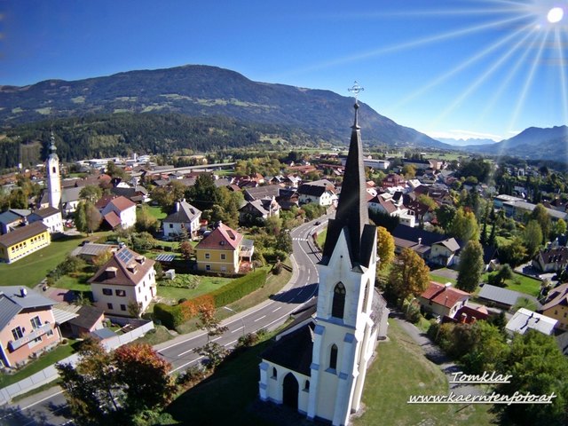 In Fresach in Krnten begrt Sie der Schlaferhof - Urlaub am Bauernhof. Verfgt ber einen Balkon und Gartenblick. Die Unterkunft befindet sich 49 km von Schlaferhof - Urlaub am Bauernhof - Paternion - ViaMichelin