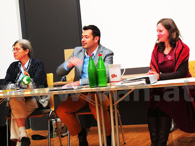 Von links: Barbara Regelsberger, Andreas Rath und Elisabeth Maria Zury