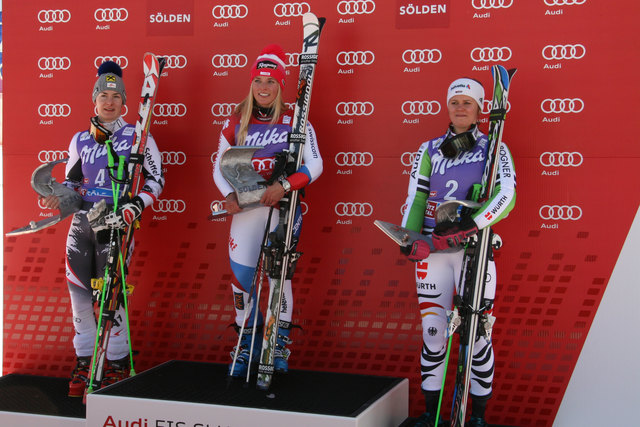 v.l.: Kathrin Zettel (AUT), Lara Gut (SUI) und Viktoria Rebensburg (GER)