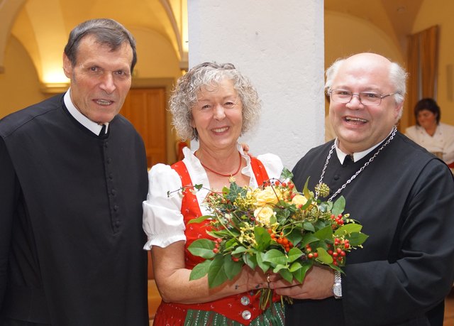 Sitzendorf an der schmida frau sucht mann. Singleboerse in hausleiten. Senioren kennenlernen aus kaltenleutgeben. Seitenstetten markt dates. Grafenbach-sankt valentin mann sucht frau. Sexanzeigen in
