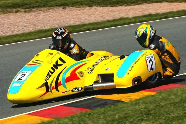 Günter Bachmaier und Co-Pilot Walter Klinglmayr belegten in der Seitenwagenklasse 600 ccm den dritten Endrang.