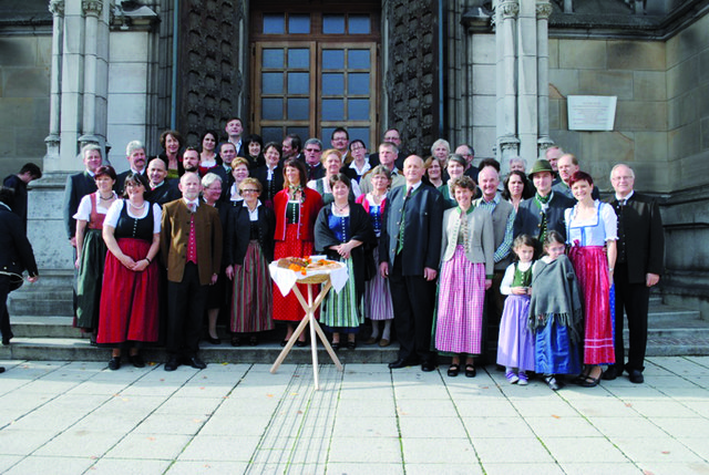 Alle prämierten Brot-Direktvermarkter der fünften oö. Brotprämierung vor dem Linzer Mariendom nach dem Hochamt mit Brotsegnung und Agape. | Foto: LK OÖ