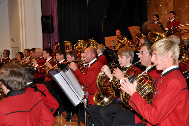 Die Musikkapelle Tiefgraben zeigt beim Cäcilienkonzert, wie vielfältig Blasmusik sein kann. | Foto: Musikkapelle Tiefgraben
