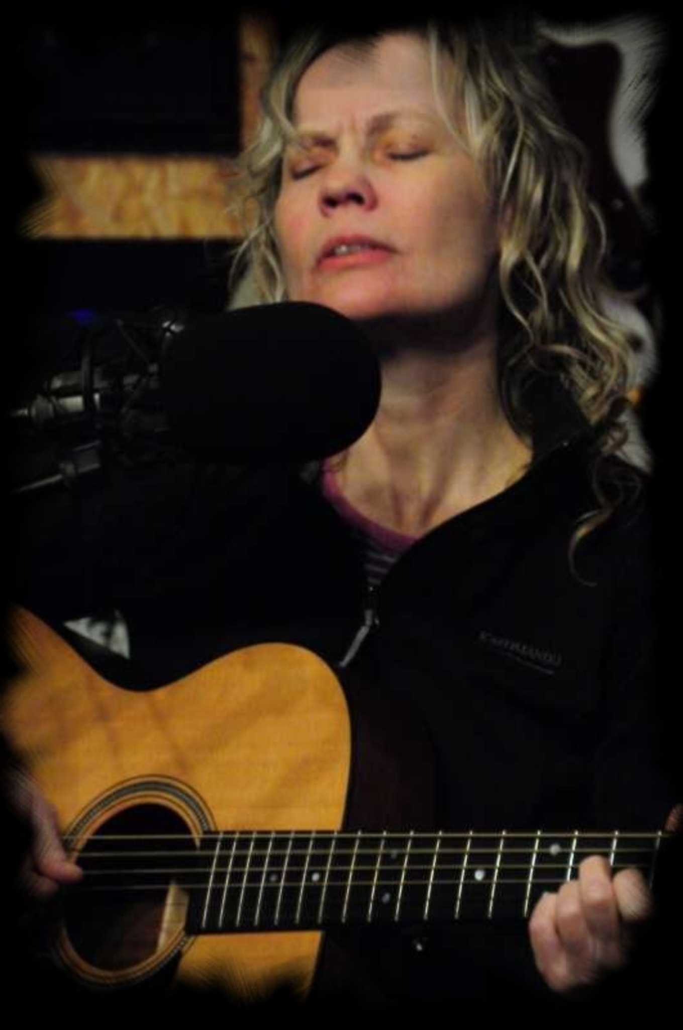 LISA RICHARDS (Australien) live DOWN UNDER Pub Mariahilf