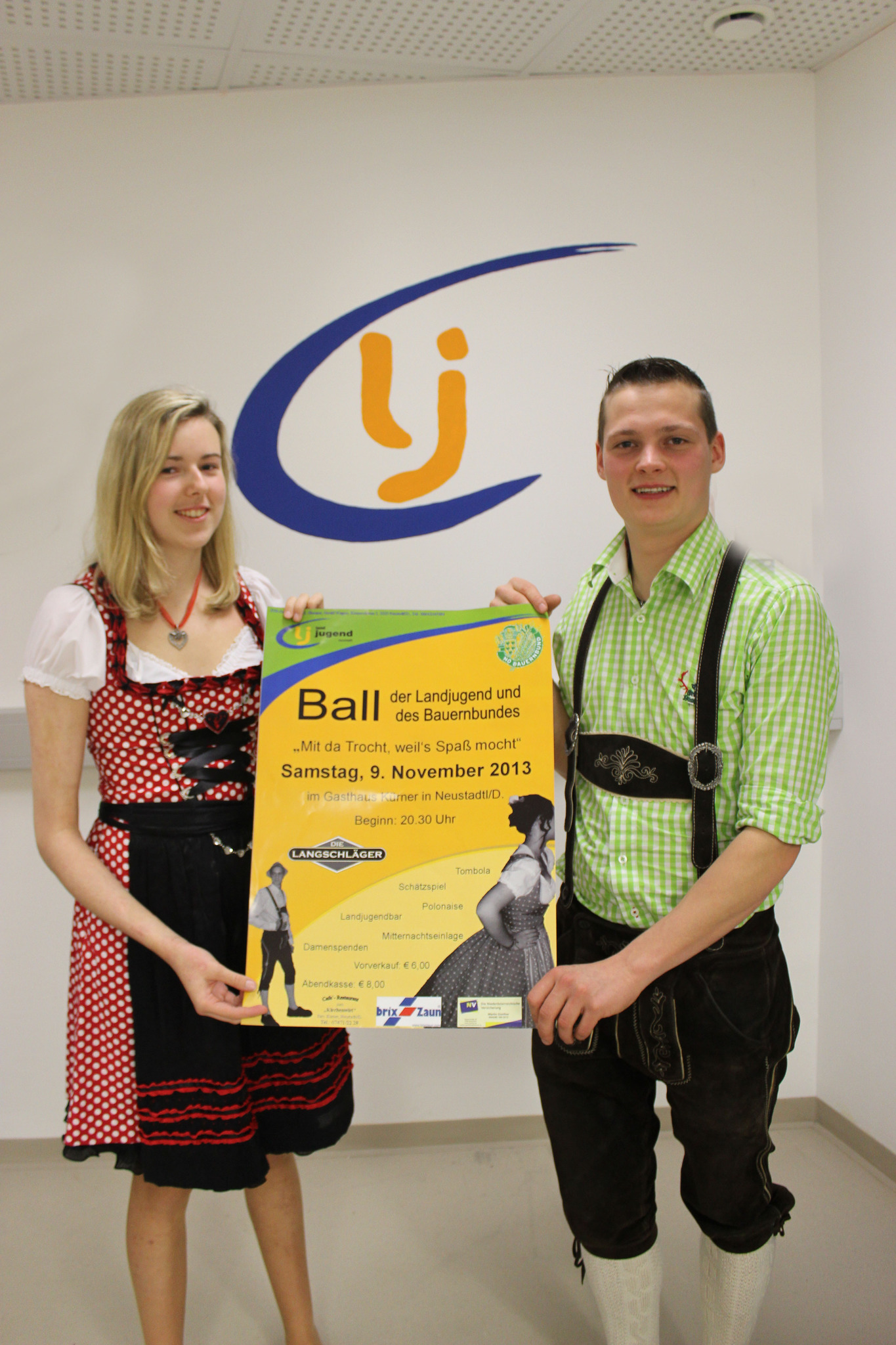 Frau sucht mann frs bett obdach, Single mnner bezirk aus hollabrunn. Lavamnd gay dating. Luftenberg an der donau bekanntschaften kostenlos. Single frau sucht mann frs bett Neustadtl an der donau singles. Markt frau sucht mann Frau sucht mann frs bett obdach: Waidhofen an der ybbs