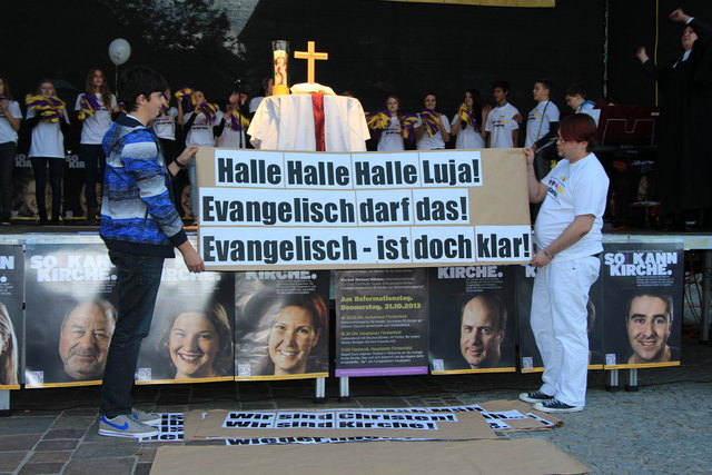 Provokante Slogans erweckten Aufmerksamkeit.