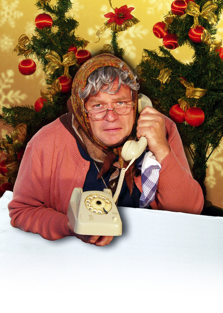 Markus Hirtler alias Ermi-Oma gastiert am 12. Dezember in Bärnbach. | Foto: KK