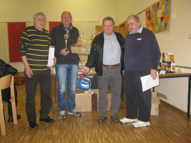 Drittplatzierte Mannschaft St. Valentin 1: Nussbaumer Johann, Wurdinger Helmut, Koller Hubert