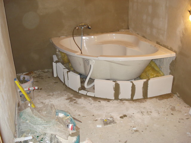 freu mich endlich eine Eckbadewanne