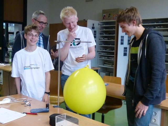 Experimente machen die Physik spannend