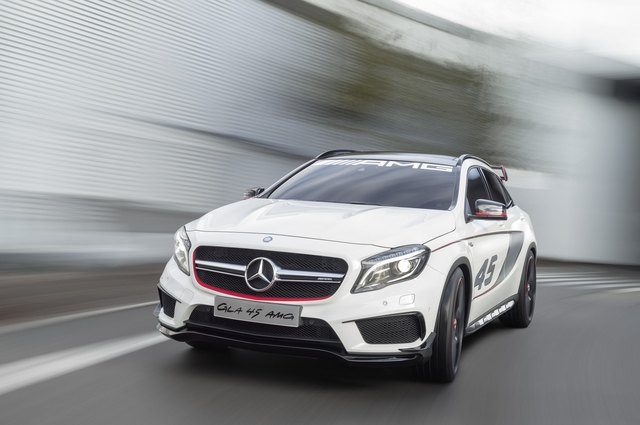 Mercedes-Benz GLA 45 AMG: Konzept holt aus vier starken Zylindern 360 PS. | Foto: Mercedes-Benz