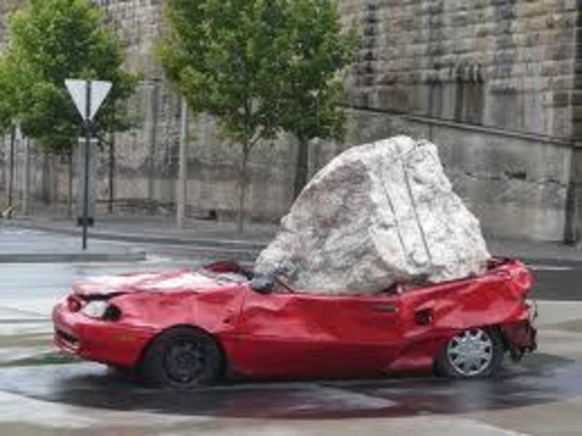 Die Windschutzscheibe ist hier wohl das kleinste Problem ;-)