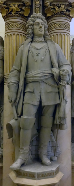 Prinz Eugen von Savoyen - hoch zu Roß "bewacht" der "edle Ritter" den Heldenplatz