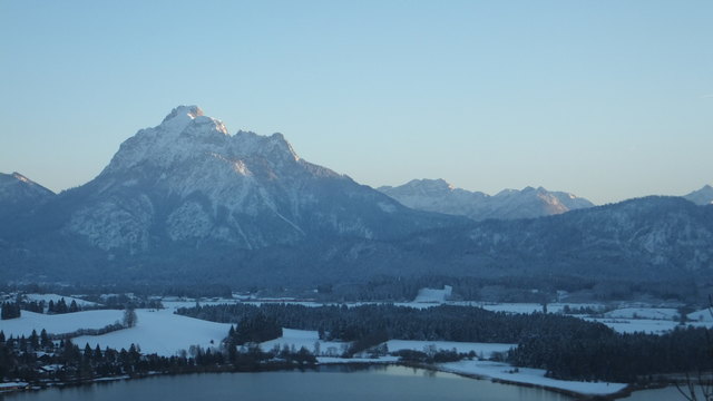 Säuling über dem Hopfensee