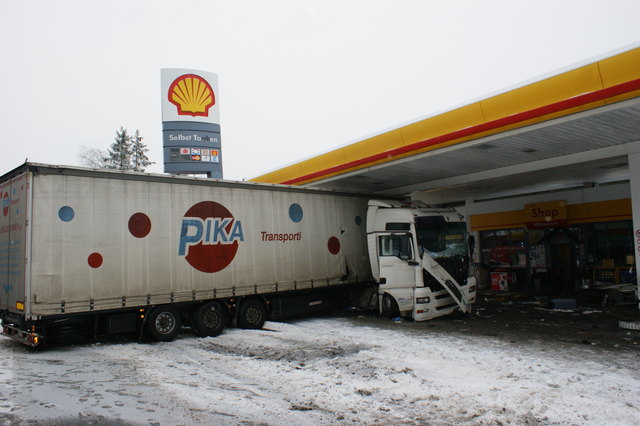 Die Tankstelle wird länger außer Betrieb sein