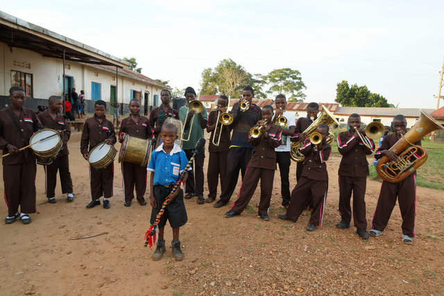 Die kleine Brassband in Uganda. Die Instrumente stammen größtenteils aus Salzburg und dem Flachgau. | Foto: Ziller