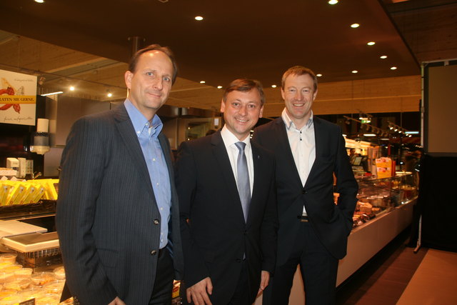 Direktor Wasserburger, Sieghartskirchens Bürgermeister NR Johann Höfinger und Direktor Holzleitner. | Foto: Zeiler