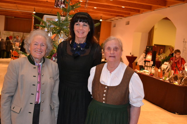 Gemeinsam für den Verein: Edith Paischer (l.), Elisabeth Blum und Franziska Rettenbacher.