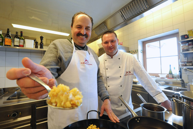 Johann Lafer und Freunde tourten "kulinarisch" durch das Ennstaler Oberland. | Foto: Schladming-Dachstein