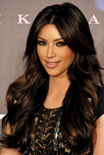 Kim Kardashian - Halbschwester von Kendall und Kylie Jenner
