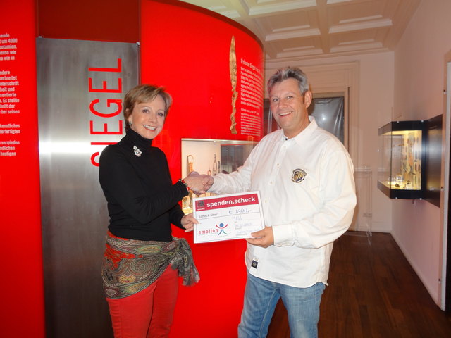 Ingeborg Müller-Just (GF lebensspuren.museum) & Klaus Großschartner (Obmann Verein „emotion“)