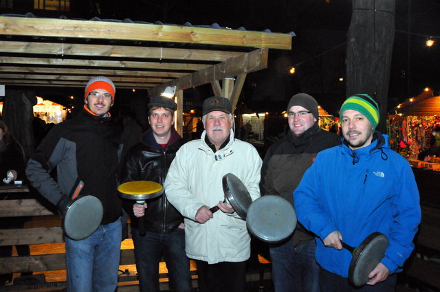 Gewinner des Eisstock Events bz Leser: (vl) Andreas Ortner, Thomas Polta, Toni Polta, Philipp Dreschl, Mario Stranig