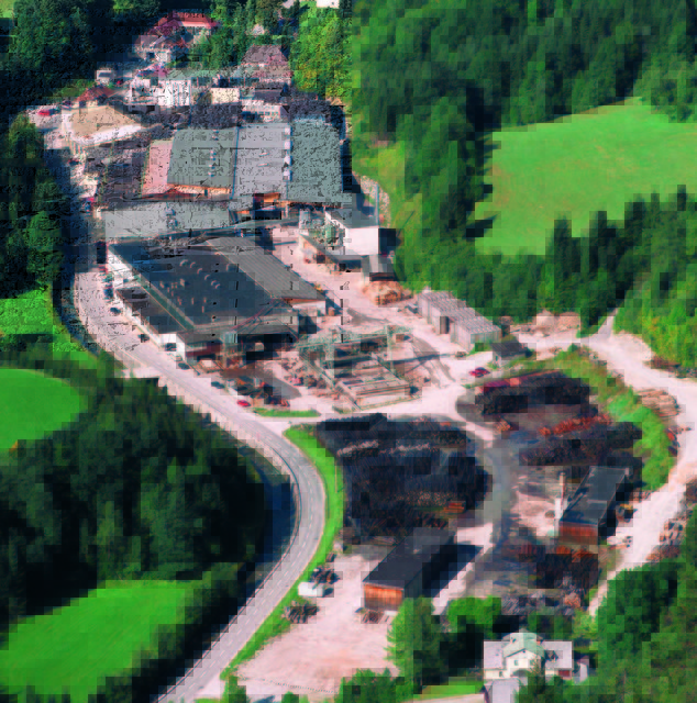 Die Rohol Vertriebs GmbH soll als Auffanggesellschaft den Standort erhalten und den operativen Betrieb ab Jänner 2014 aufnehmen. | Foto: Rohol