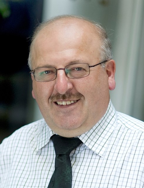 Wir hatten nie einen großen Abgang. Der positive Voranschlag für 2014 liegt vor allem daran, dass sich auf dem Betriebsbaugebiet Willing kleine, aber feine Betriebe angesiedelt haben. Kommunalsteuer beziehen wir auch noch von Firmen, die an der ÖBB-Baustelle und am Bau der Umfahrung Lambach arbeiten.
Franz Pühretmayr, 
Neukirchen | Foto: Privat