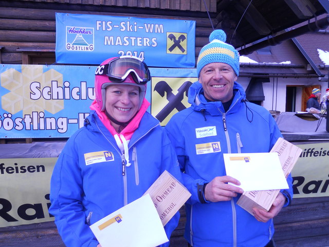 Tagessiegerin Bettina Digruber aus Mitterbach und Rainer Herb aus Göstling.