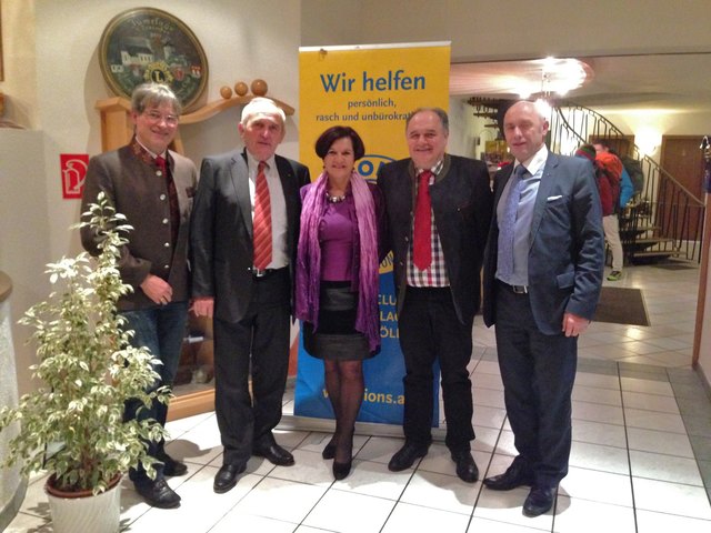 Spende: Wilhelm Pacher, Matthias Rud, Elisabeth
Sagerschnig, Bernhard Huber und Johann Sagerschnig (v.l.)