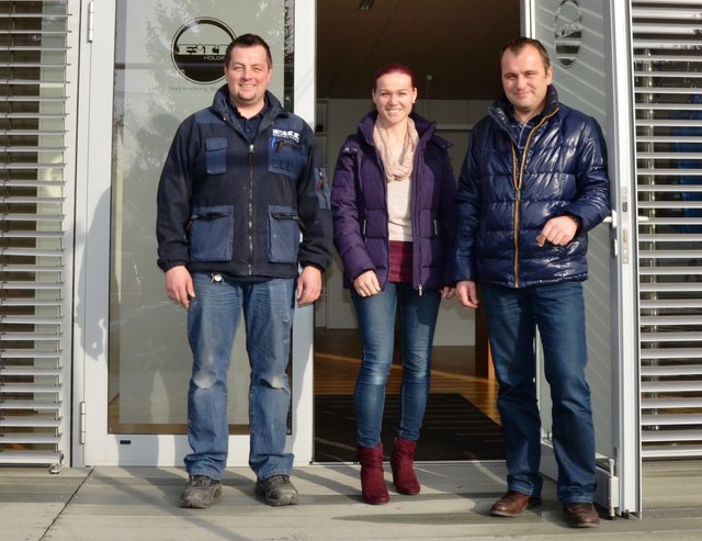 Klein, aber fein – das dreiköpfige Team von Fill Metallbau Ried: Johannes Hellwagner, Doris Kreuzhuber und Dietmar Reiter. | Foto: Fill Metallbau