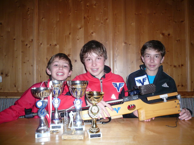 Die erfolgreichen Biathlon-Brüder Christopher, Markus und Alexander Ortner. | Foto: Foto: privat