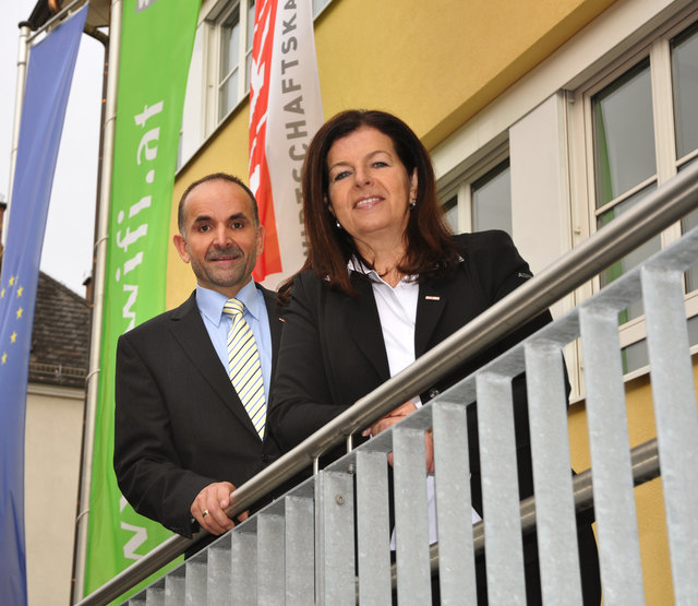 Die Wirtschaftskammer als Pressezentrum: WKO-Leiter Dietmar Wolfsegger und WKO-Obfrau Gabriele Lackner-Strauss.