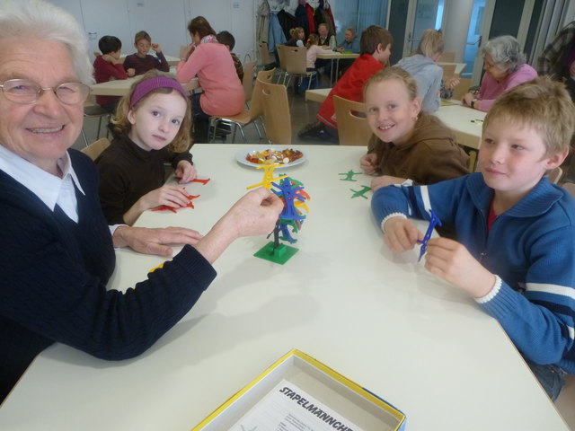 Sowohl Kinder als auch Senioren hatten sichtlich Spaß beim Spielen.