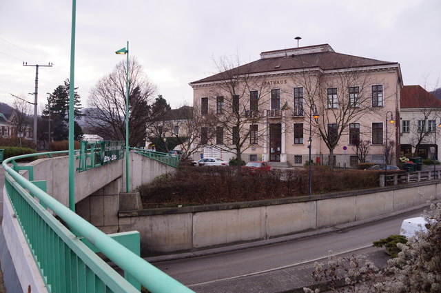 Das Purkersdorfer Rathaus und das Mauerbacher Gemeindeamt werden saniert. | Foto: Archiv